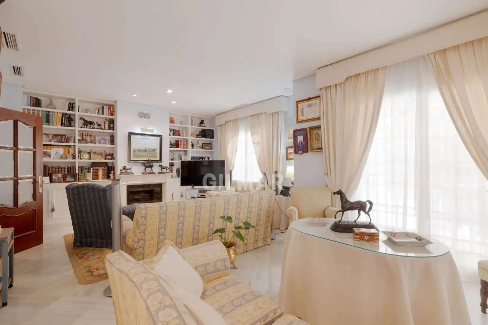 Chalet con piscina en venta en El Retiro - Parque Atlántico - Ronda este, imagen 3