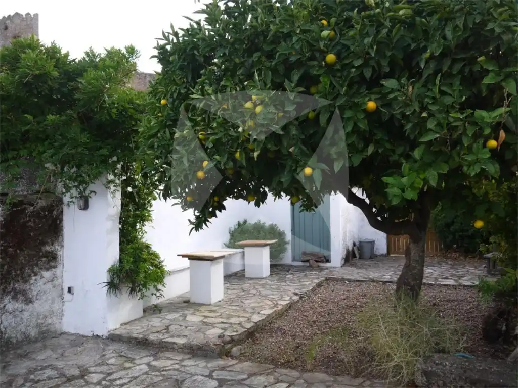 Houses for sale in Calle Puerta Valencia, Alburquerque