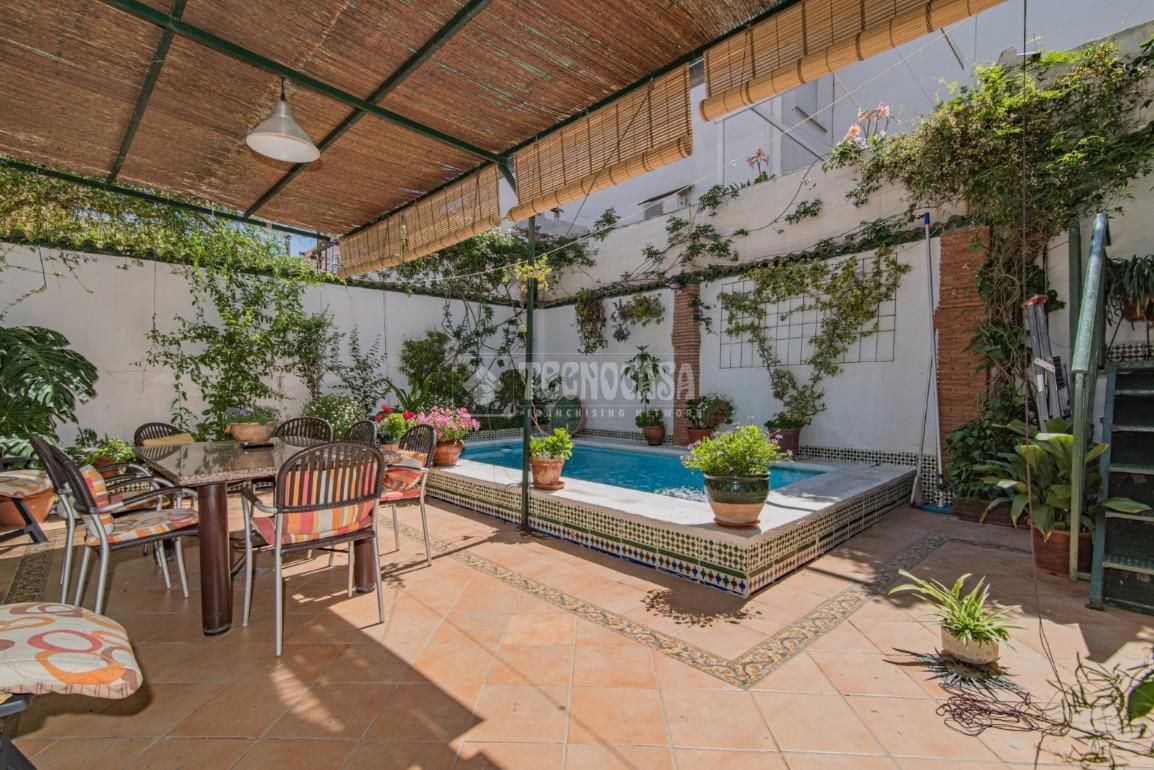 Jardí de Casa o xalet de lloguer en Armilla amb Terrassa, Traster i Piscina