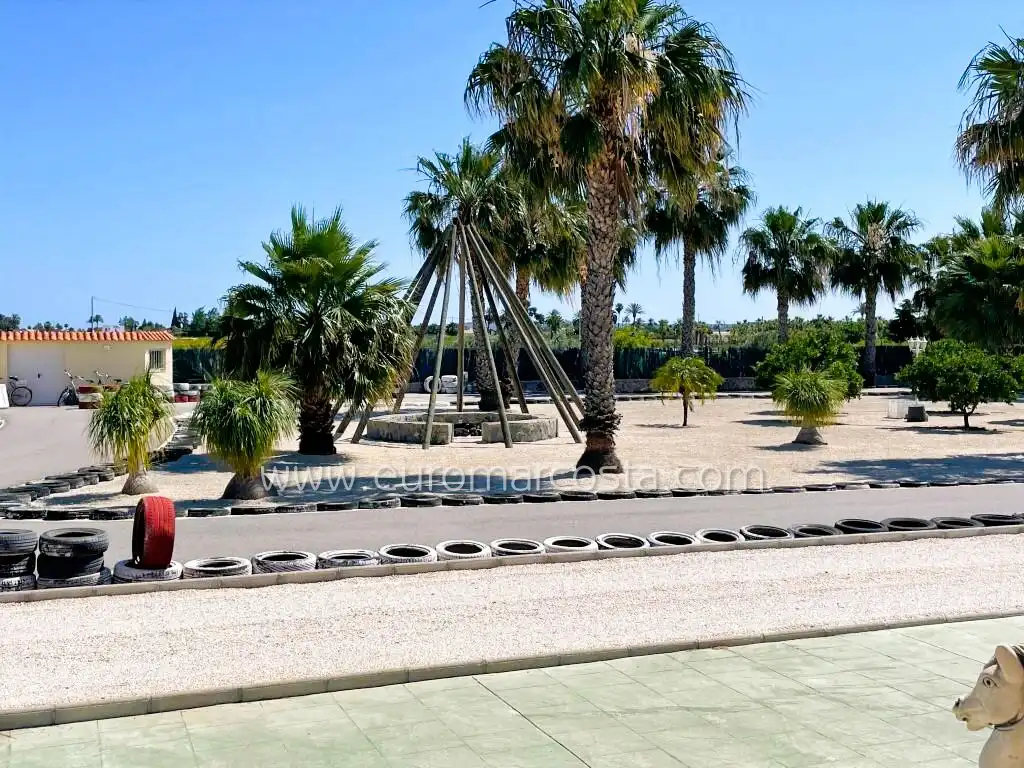 Exterior view of Houses for sale in Elche / Elx  with Air Conditioner, Heating and Private garden