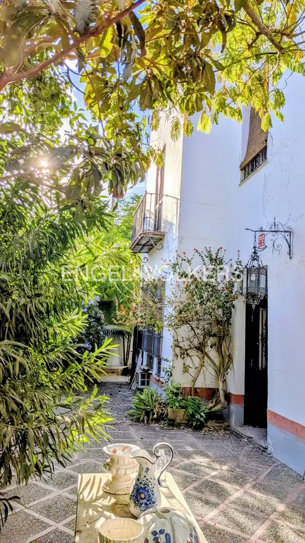 Exterior view of Houses for sale in Sevilla  with Heating, Private garden and Terrace