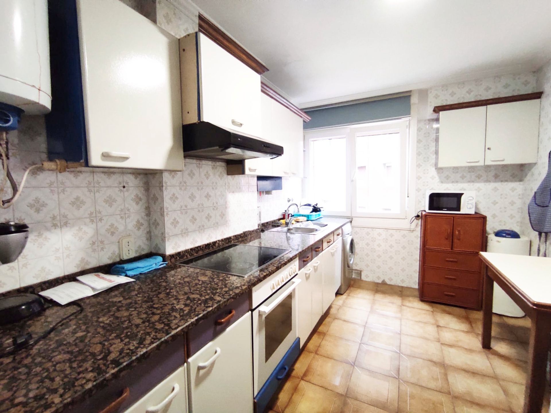 Kitchen of Flat for sale in Ermua  with Furnished