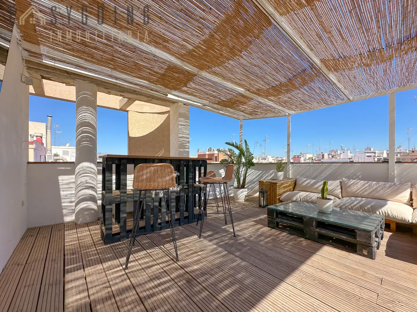 Terraza de Ático en venta en Elche / Elx con Aire acondicionado, Terraza y Amueblado