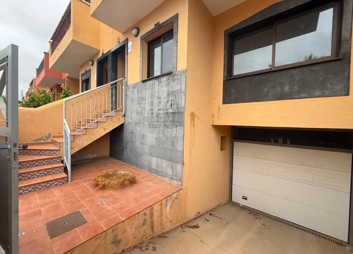 Chalet con terraza en venta en Calle las Jarcias 37, imagen 3
