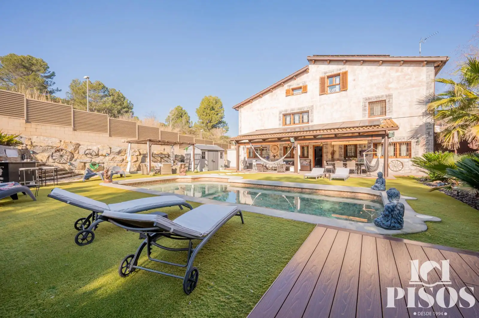 Piscina de Casa o chalet en venta en Rubí con Aire acondicionado, Calefacción y Trastero