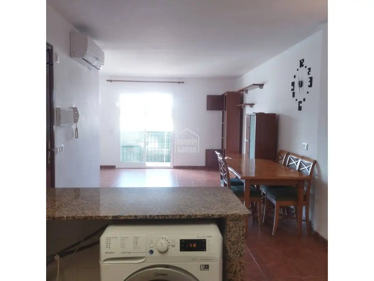 Sala d'estar de Pis en venda en Es Mercadal amb Terrassa i Moblat
