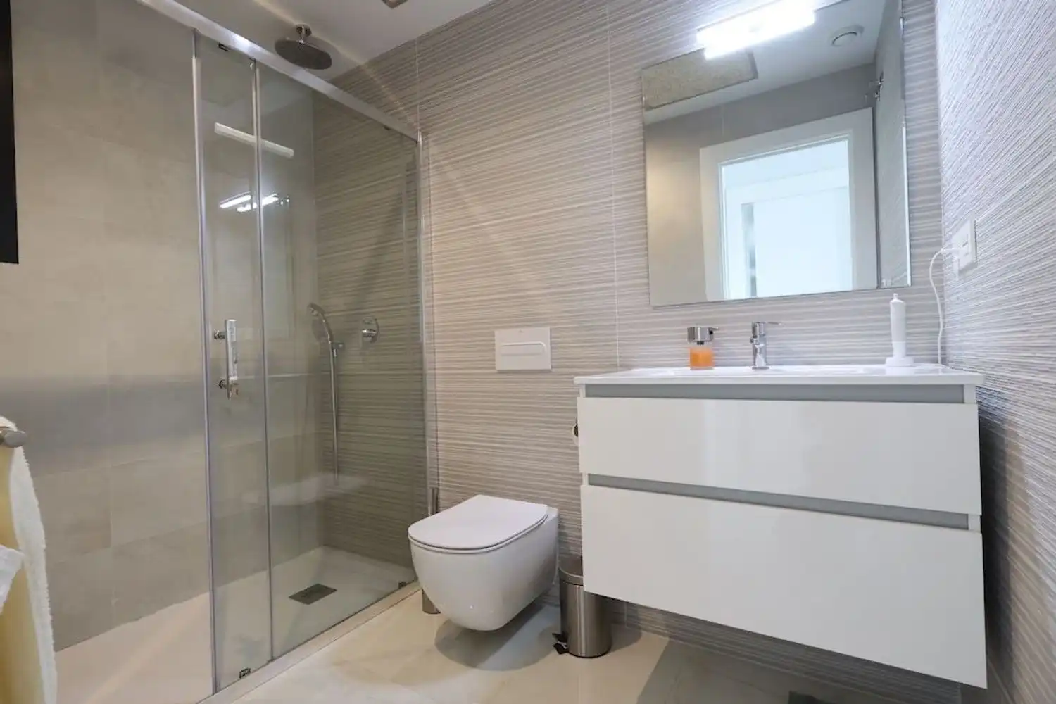 Apartamento con piscina en venta en Orihuela Costa, imagen 20
