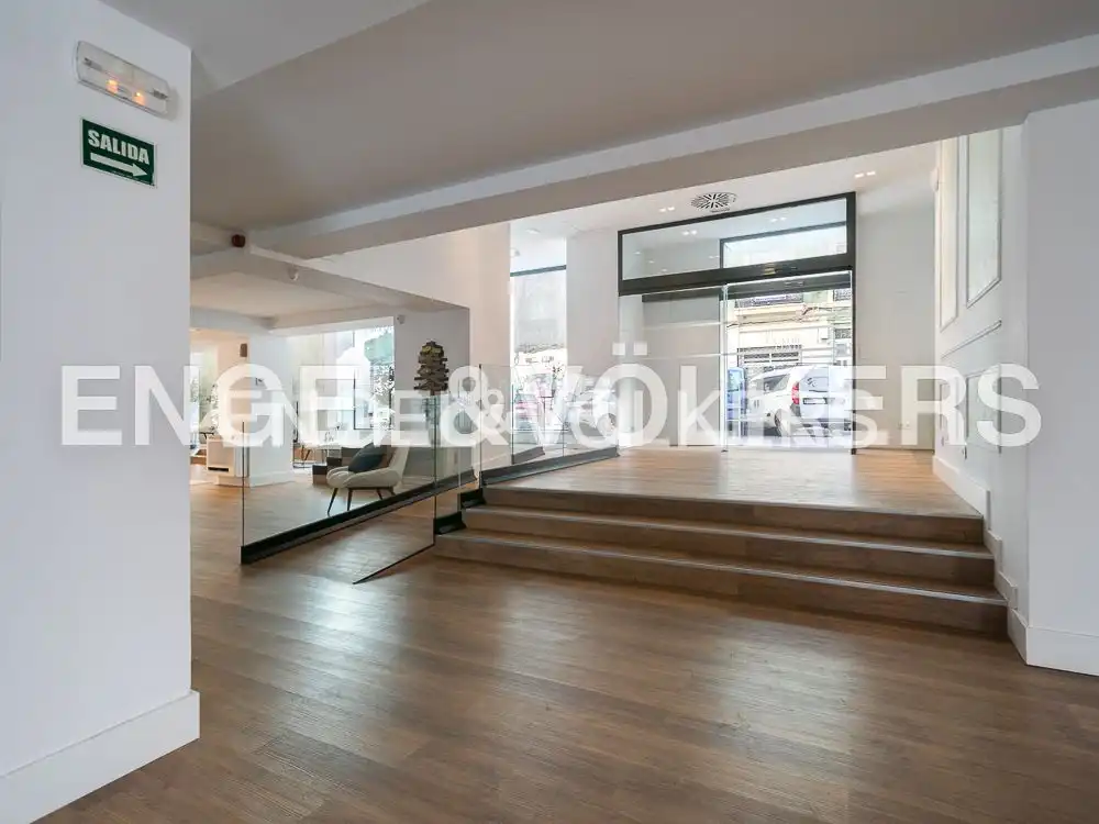 Ático en venta en Valencia con Aire acondicionado, Calefacción y Jardín privado