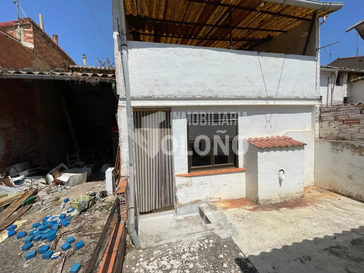 Vista exterior de Casa o xalet en venda en San Asensio amb Jardí privat, Terrassa i Traster
