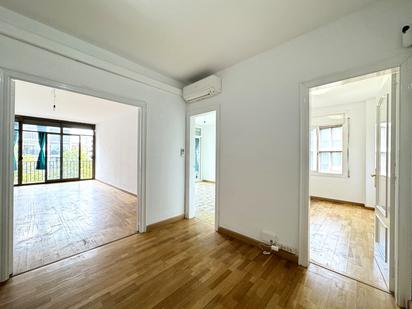 Flat for sale in  Barcelona Capital  with Air Conditioner, Terrace and Balcony