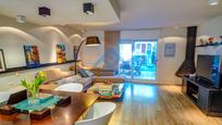 Sala d'estar de Casa o xalet en venda en Sitges amb Aire condicionat i Terrassa