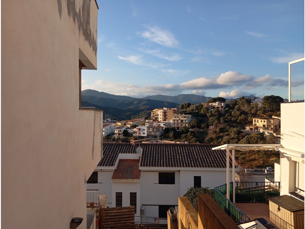 Flat for sale in Calle Banyoles, Cau del Llop - Super Fener - Fener