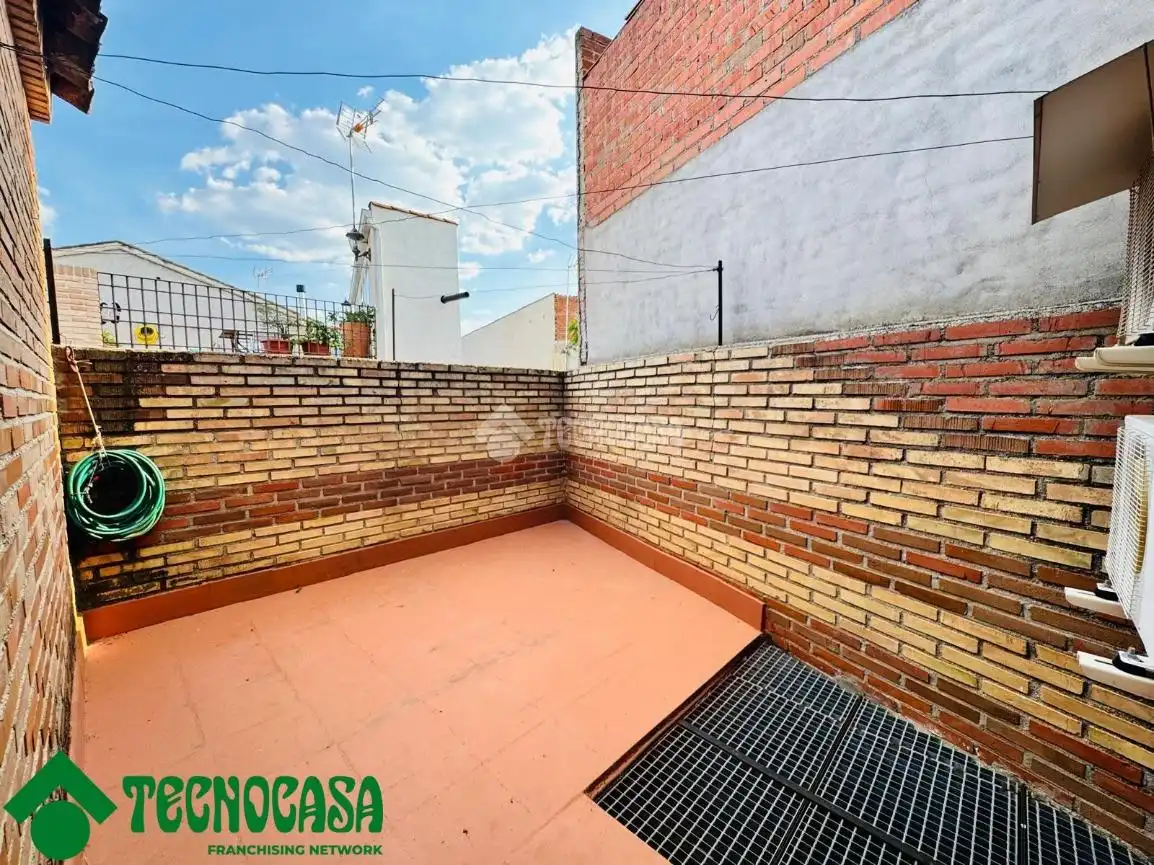 Terraza de Casa adosada en venta en Los Navalmorales con Aire acondicionado y Terraza