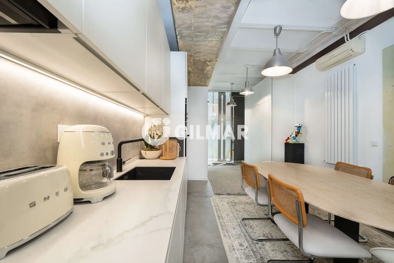 Cocina de Piso en venta en Madrid con Calefacción y Jardín privado