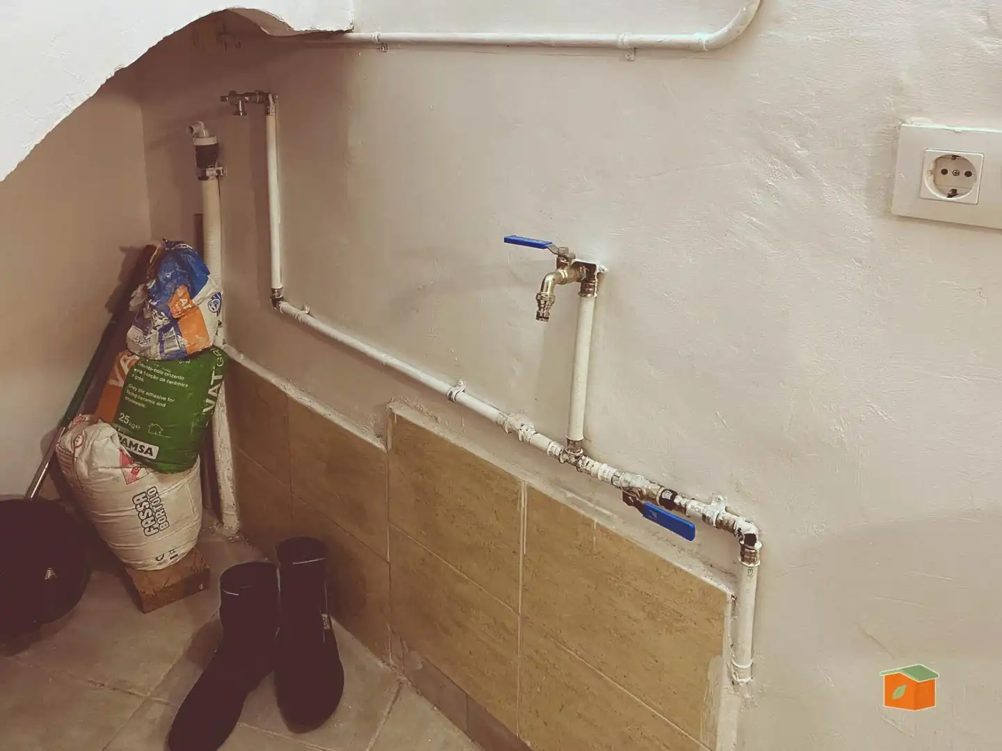 Casa adosada en venta en Amposta con Terraza y Balcón