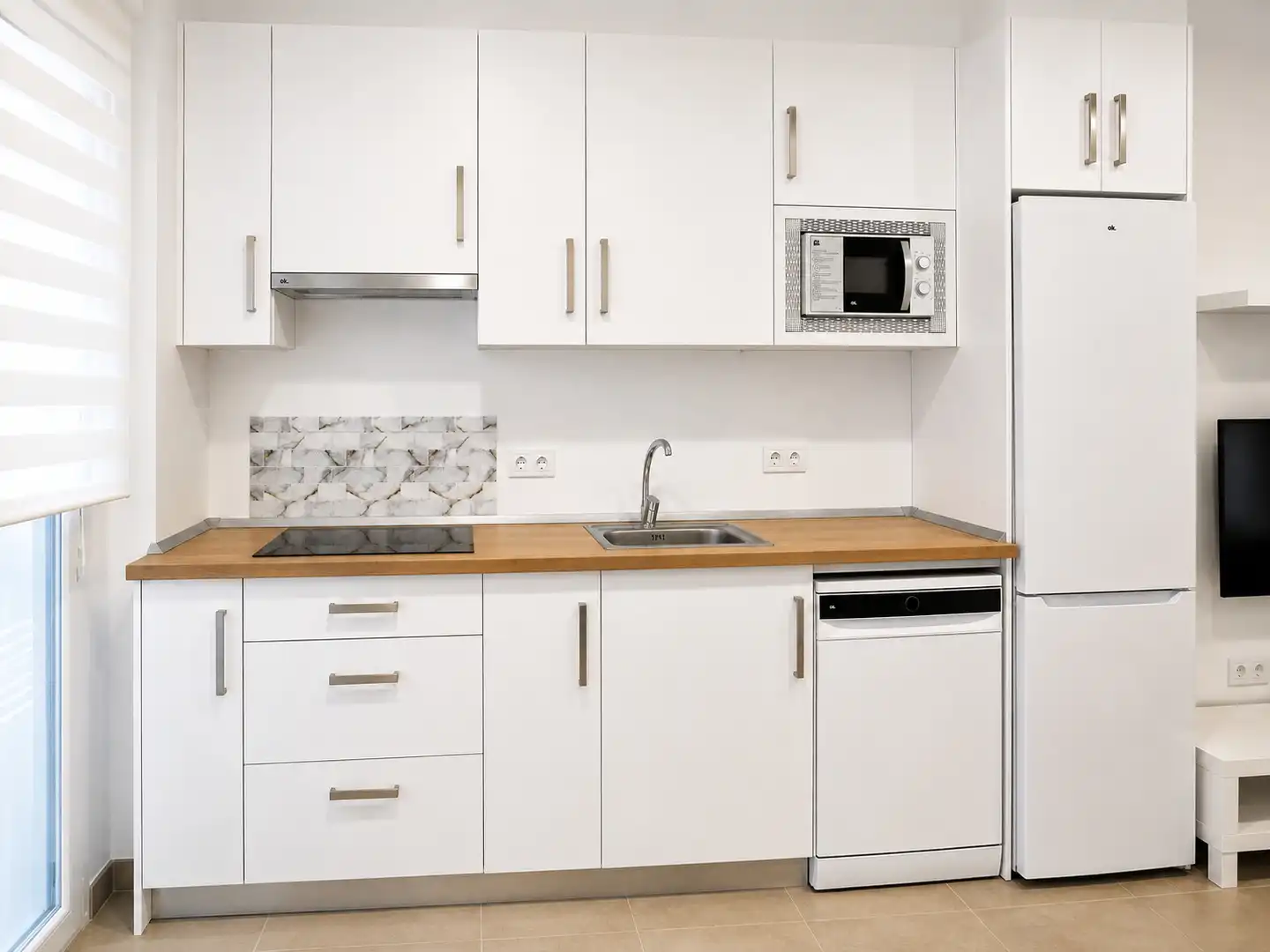 Erdgeschosswohnung zur Miete in Calle Argentea, imagen 2
