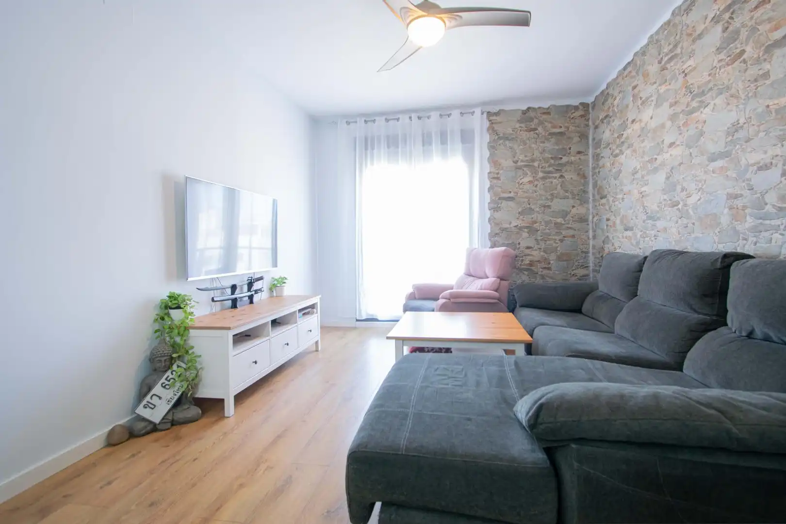 Sala de estar de Piso en venta en Sevilla con Aire acondicionado, Calefacción y Terraza