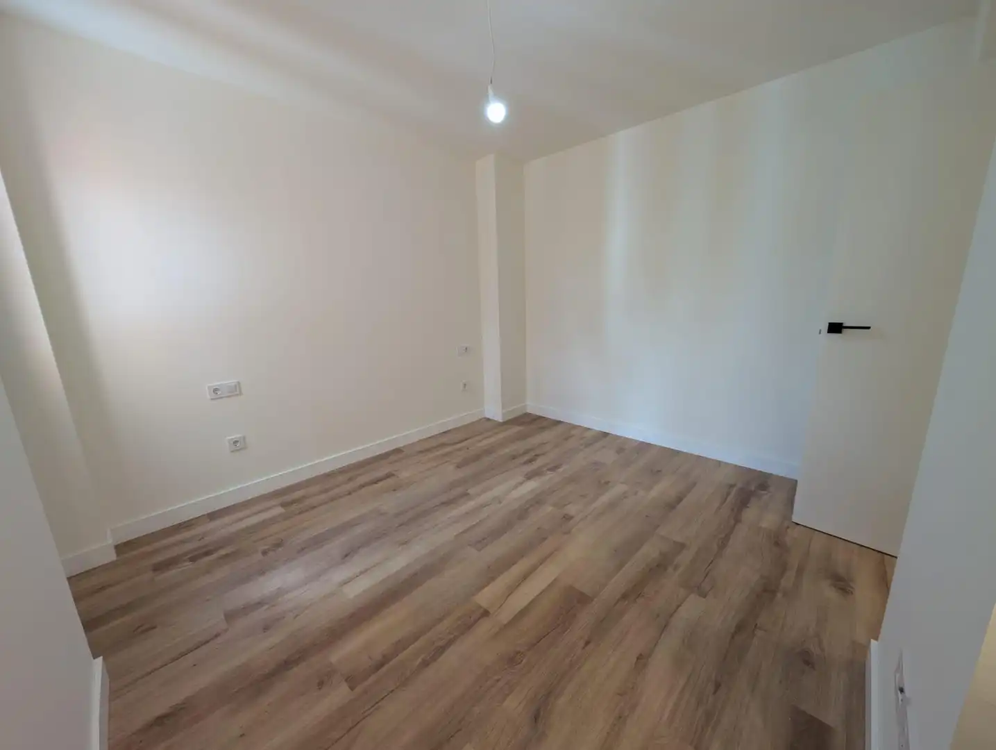 Piso de alquiler en Sevilla con Aire acondicionado, Calefacción y Balcón