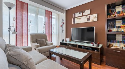 Foto 2 de Piso en venta en Rosaleda - Juventud, Granada Capital