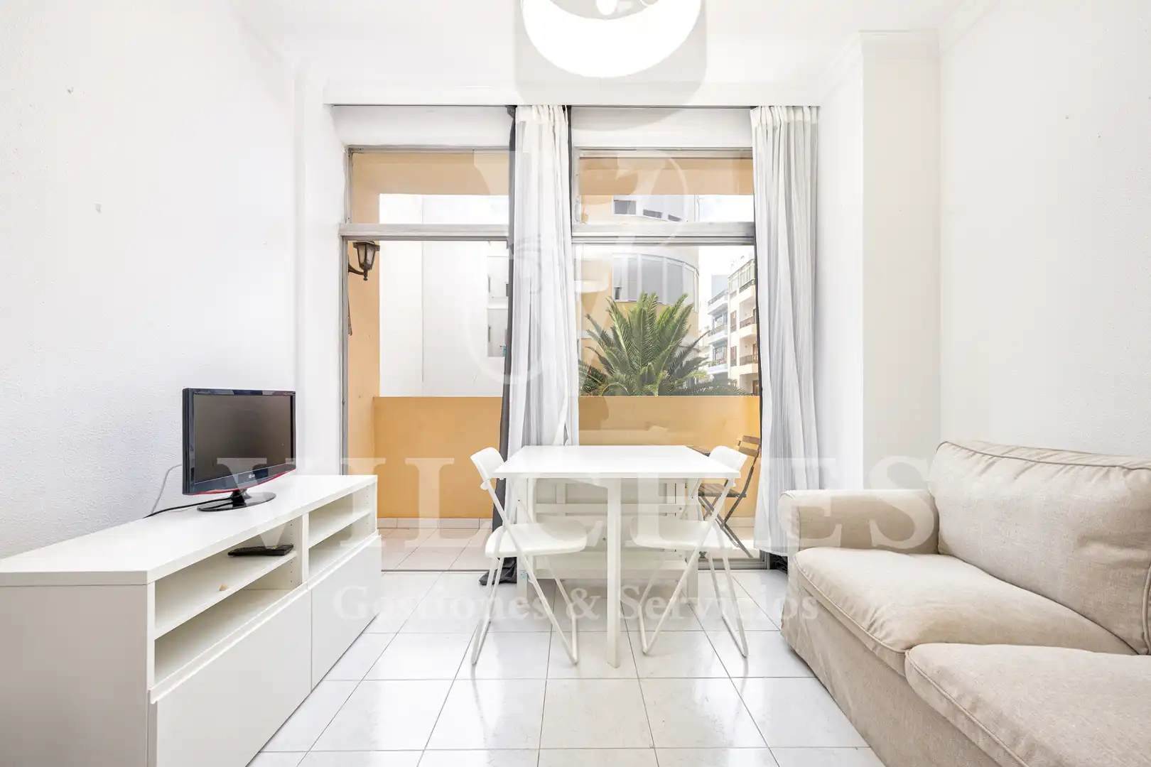 Estudio de alquiler en Calle Luis Morote, Santa Catalina - Canteras
