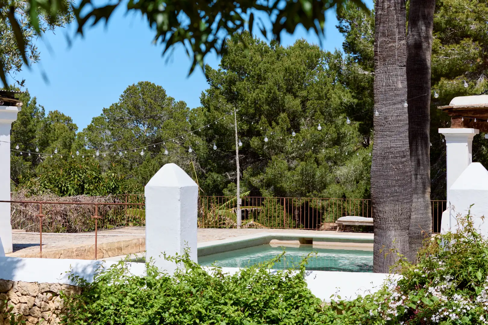 Piscina de Finca rústica en venda en Sant Joan de Labritja amb Aire condicionat, Jardí privat i Parquet