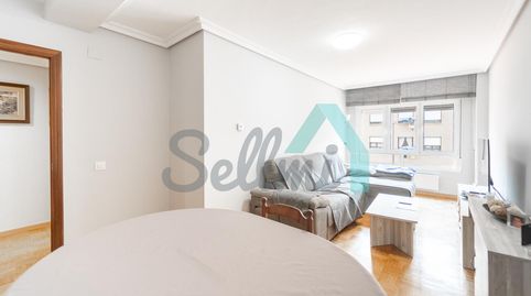 Foto 2 de Piso en venta en Vázquez de Mella, Vallobín, Oviedo