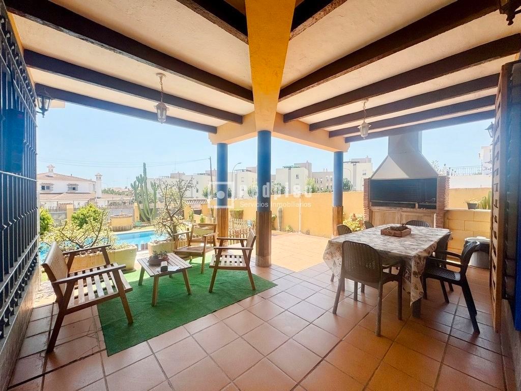 Terrassa de Casa o xalet en venda en Rincón de la Victoria amb Aire condicionat, Terrassa i Traster