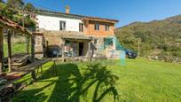 Vista exterior de Casa o xalet en venda en Aller amb Calefacció, Jardí privat i Parquet