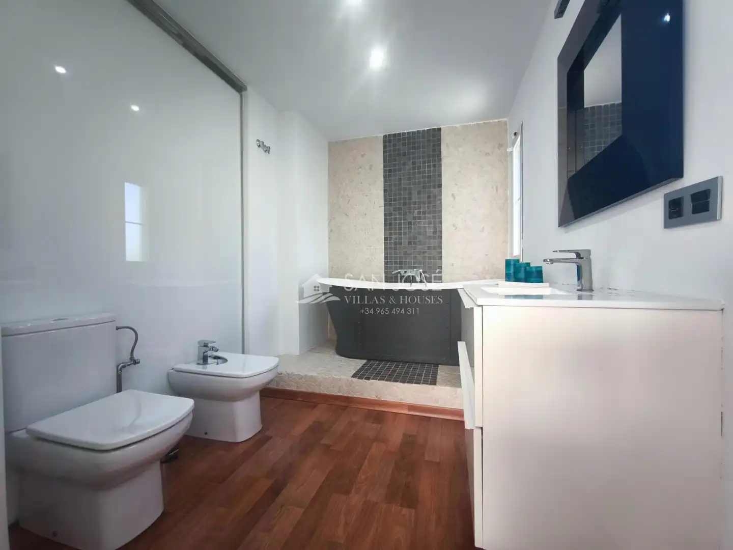 Houses for sale in Aspe, Alicante