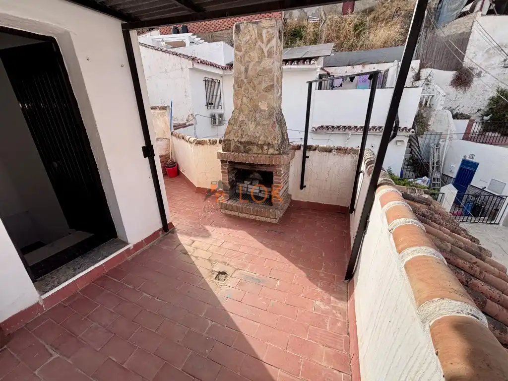 Terrassa de Casa o xalet en venda en Vélez-Málaga
