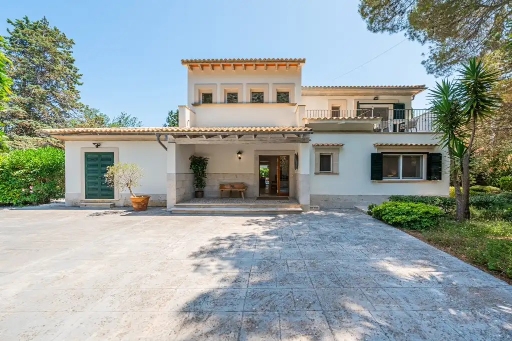 Vista exterior de Casa o xalet en venda en Pollença amb Aire condicionat, Calefacció i Jardí privat