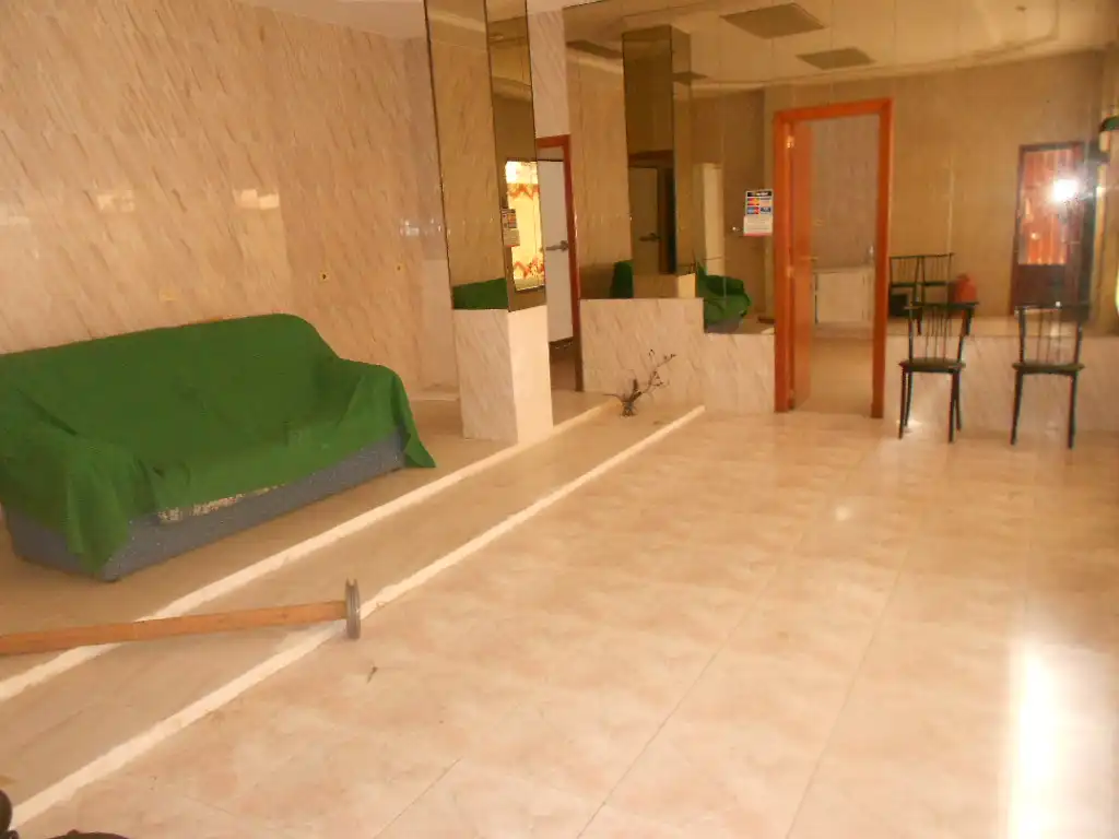 Local comercial de lloguer a Carrer de Miquel Servet 1, imagen 9