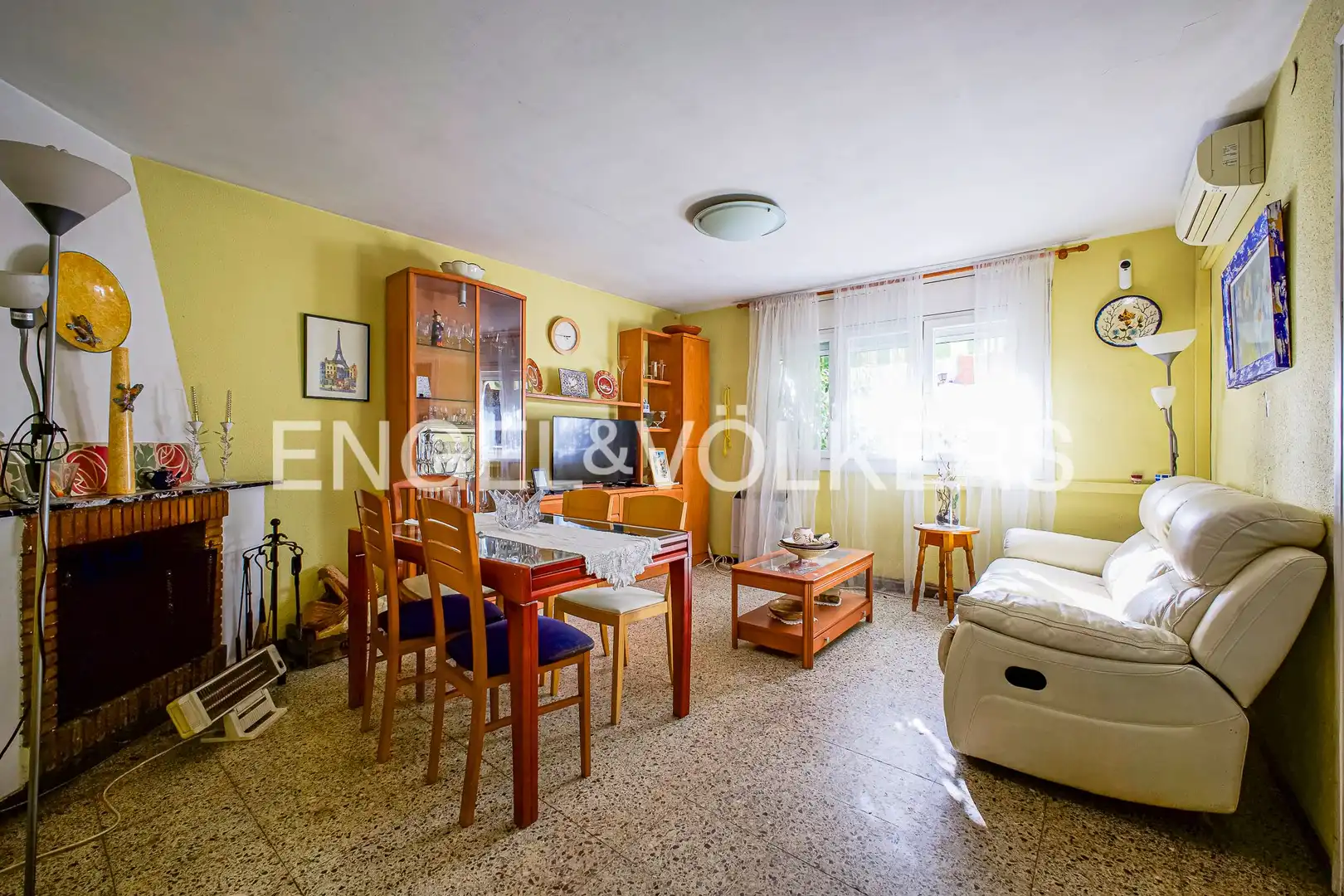 Vista exterior de Casa o chalet en venta en Barcelona con Aire acondicionado, Calefacción y Jardín privado