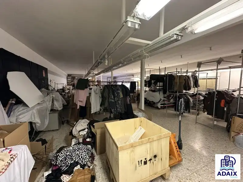 Nau industrial en venda a Consuegra