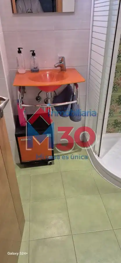 Piso en venta en Miranda de Ebro con Calefacción, Parquet y Terraza
