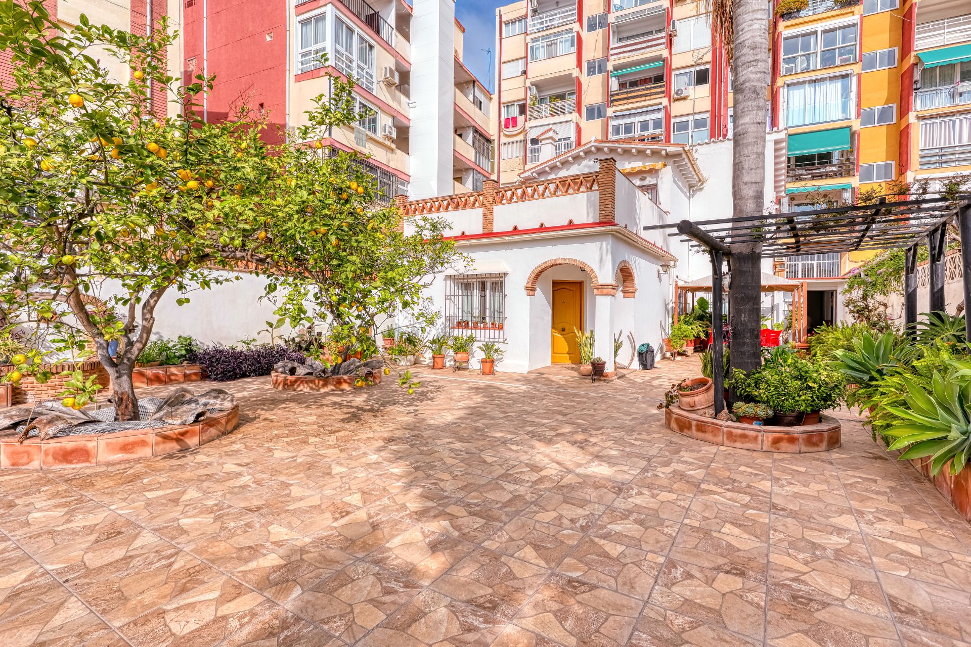 Exterior view of House or chalet for sale in Torremolinos  with Air Conditioner, Private garden and Terrace