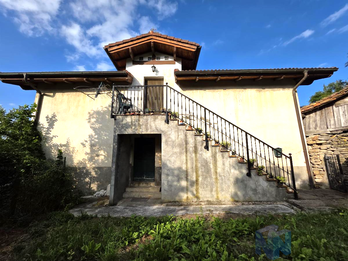 Exterior view of House or chalet for sale in Amurrio