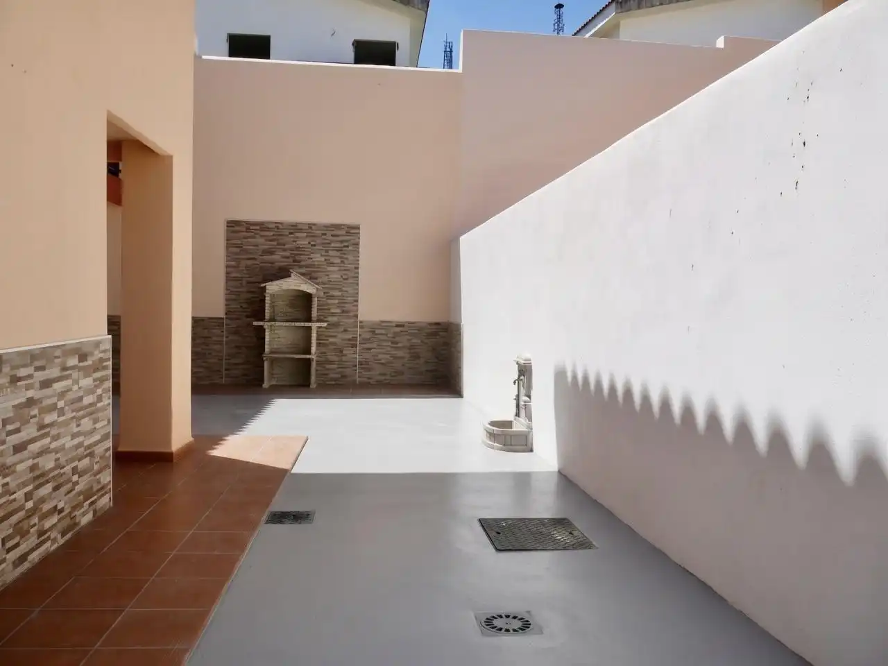 Casa adosada en venta en El Ronquillo con Jardín privado, Terraza y Piscina