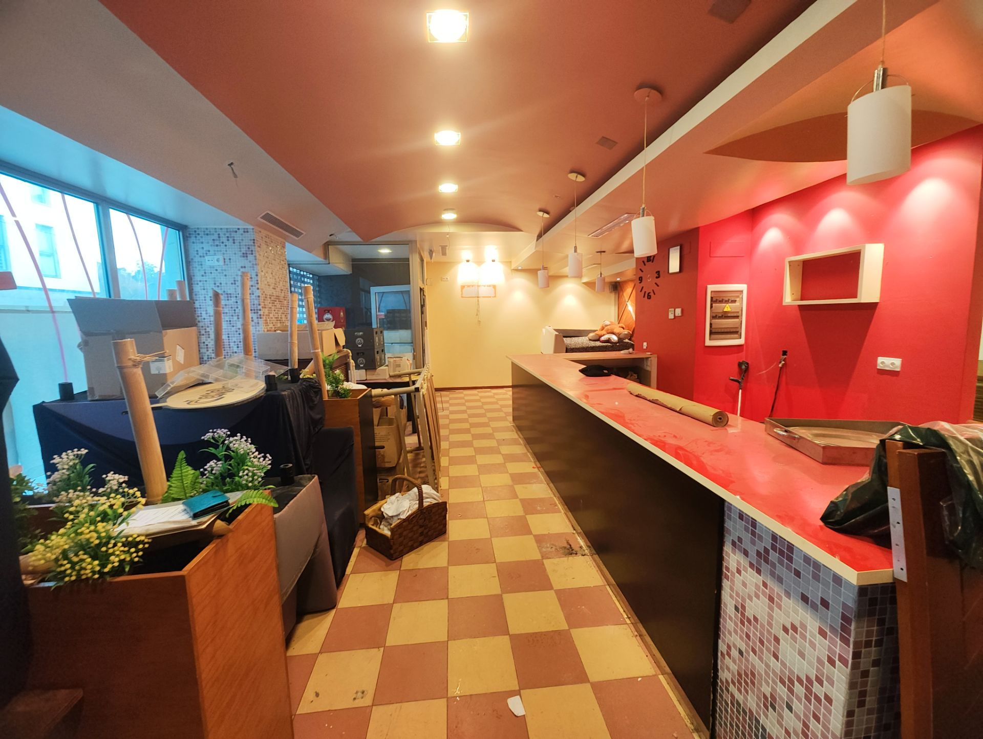 Geschaftsraum zum verkauf in Ames mit Klimaanlage