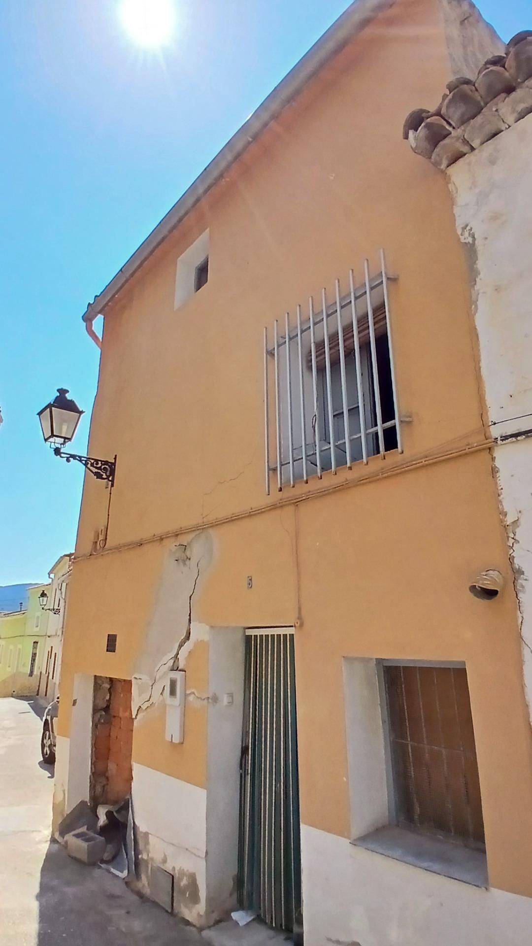 Exterior view of House or chalet for sale in Jalance