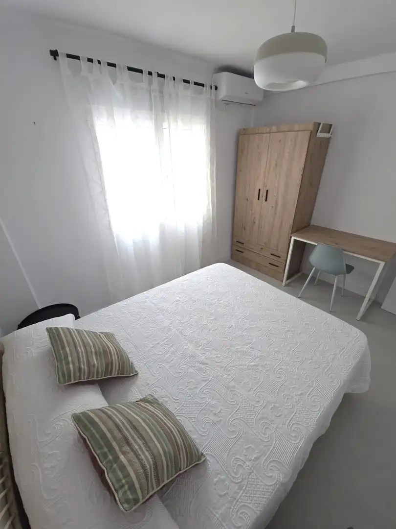 Bedroom of Flat for rent in Cáceres  with Air Conditioner, Terrace and Furnished
