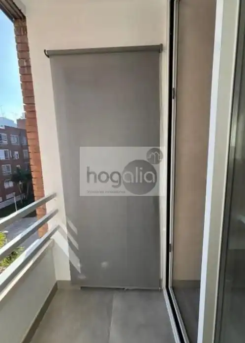 Terrasse von Wohnung zur Miete in Sevilla mit Klimaanlage, Terrasse und Möbliert