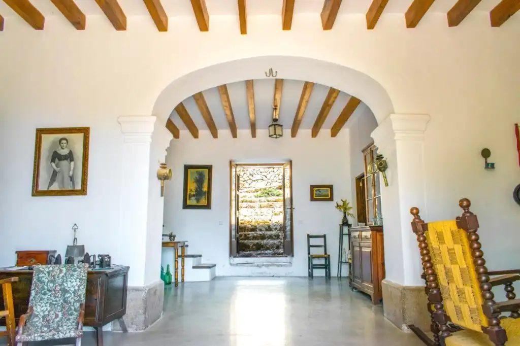 Casa rústica con jardín en venta en Escorca, imagen 5