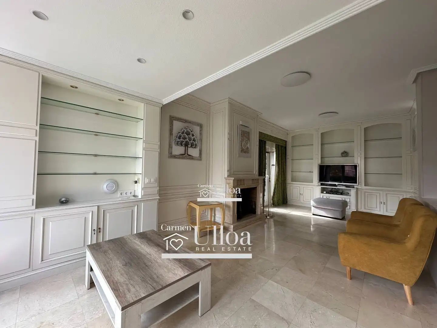 Sala d'estar de Casa o xalet en venda en Alicante / Alacant amb Aire condicionat, Calefacció i Jardí privat