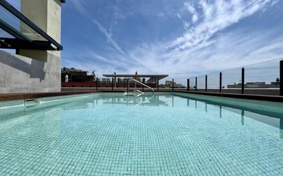 Piscina de Pis en venda en  Barcelona Capital amb Calefacció, Piscina i Microones