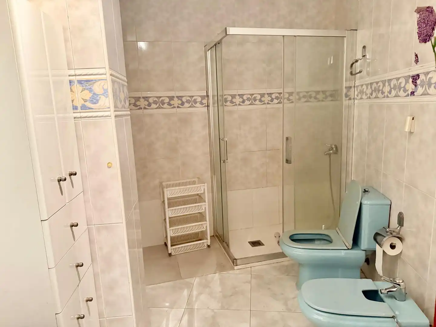 Baño de Ático en venta en La Bañeza  con Calefacción, Parquet y Terraza