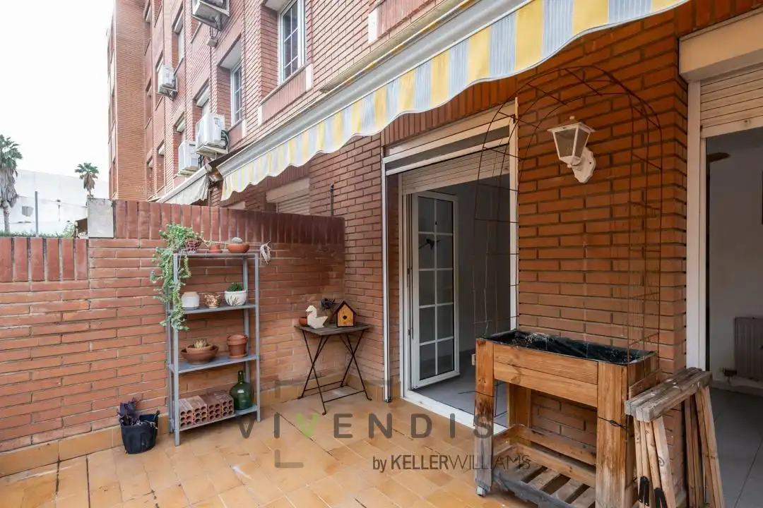 Terraza de Piso en venta en Sant Andreu de la Barca, Barcelona