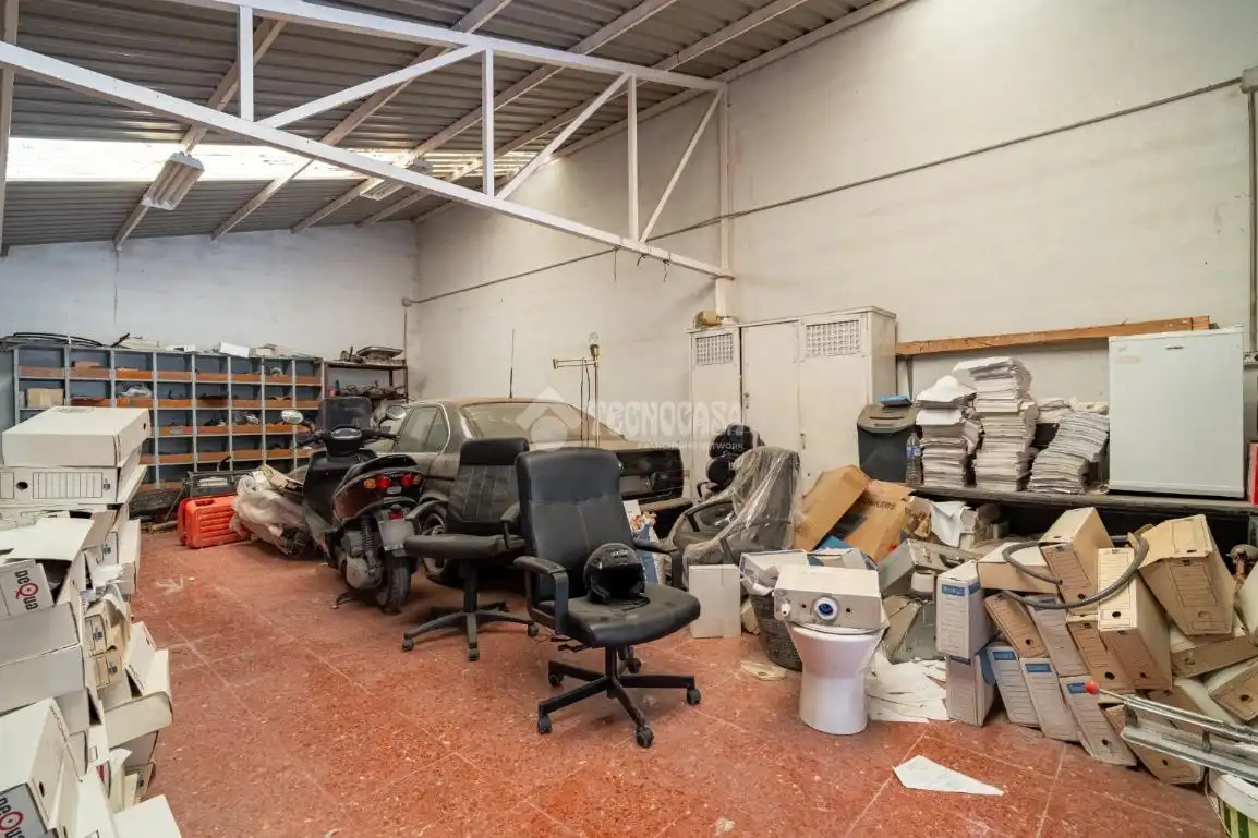 Terreno industrial en venta en Albaicín