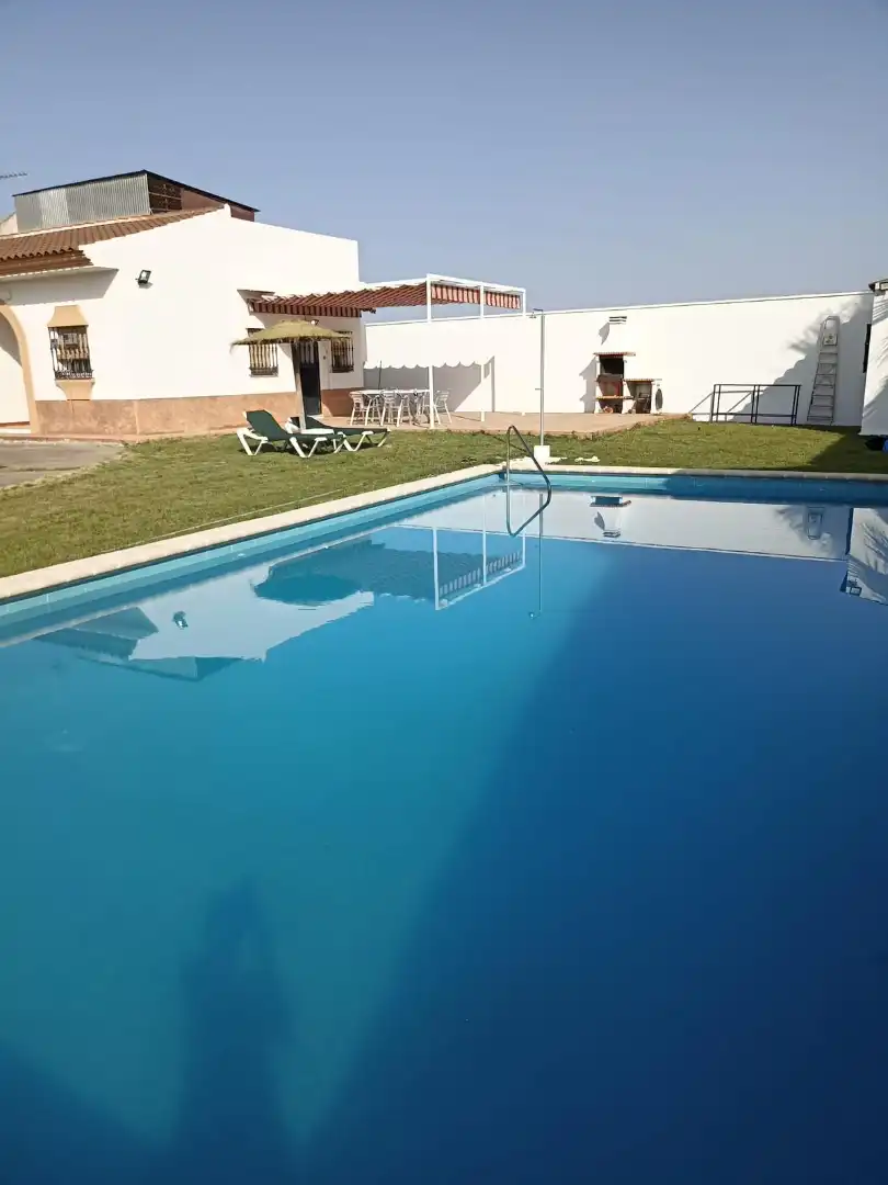 Detached house with pool for sale in Villaverde del Río, imagen 4