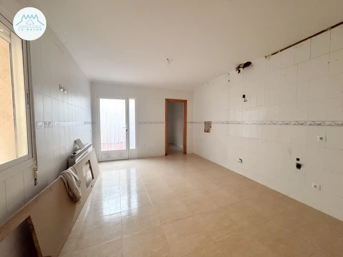 Casa adosada en venta en Pozuelo de Calatrava con Calefacción, Terraza y Trastero